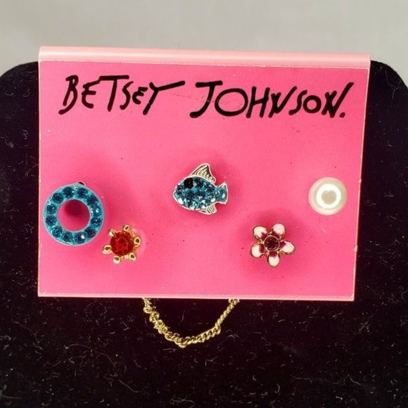 New/Vintage/Y2K Genuine 5 Betsey Johnson Stud Earrings - Picture 2 of 8